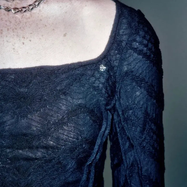 [BUNJANG] Vacant Archive Betty Square Neck Long Sleeve Black / Vacant archive 베이컨트 아카이브 베티 스퀘어넥 롱슬리브 블랙