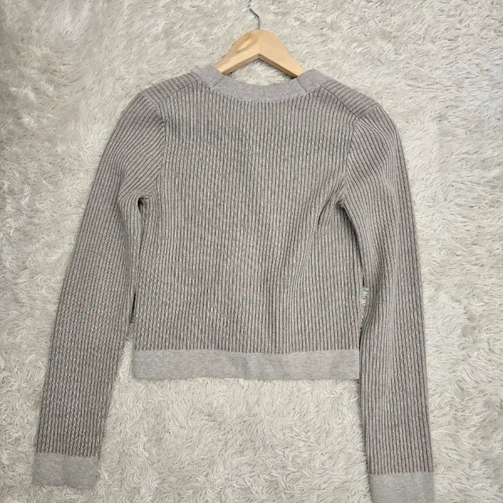 [BUNJANG] DKNY Ribbed Crop Cardigan (Size 55-66) / DKNY 크롭 골지 가디건 (55-66)