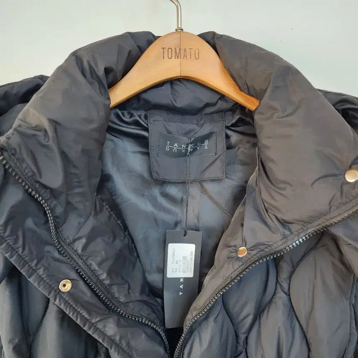[BUNJANG] Tankus Quilted Hooded Long Vest Black / 탱커스 누빔 후드 롱 조끼 블랙 패딩