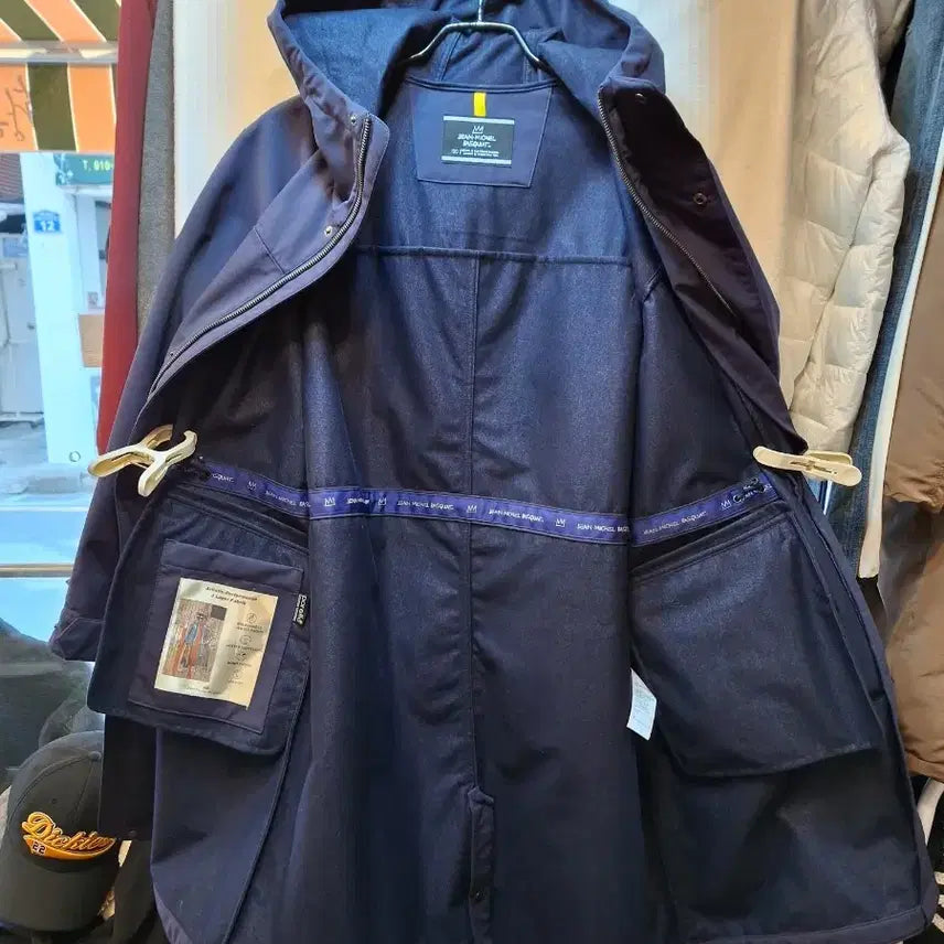 [BUNJANG] Jean Michel Basquiat Hooded Coat Navy / 장미쉘바스키아 후드 코트 네이비
