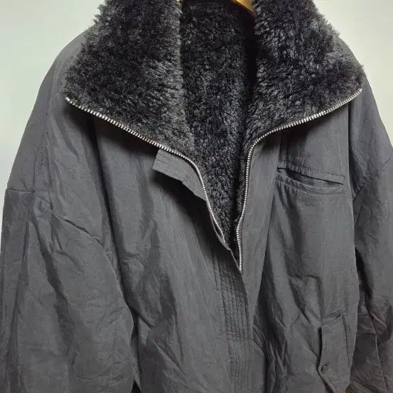 [BUNJANG] Reversible Black Fleece Jacket / 리버시블 뽀글이자켓