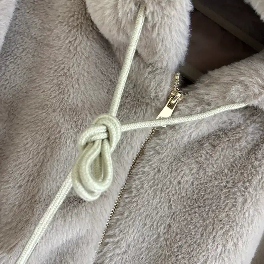 [BUNJANG] 8 Seconds Hooded Fur Jacket / 에잇세컨즈 후드 퍼 자켓