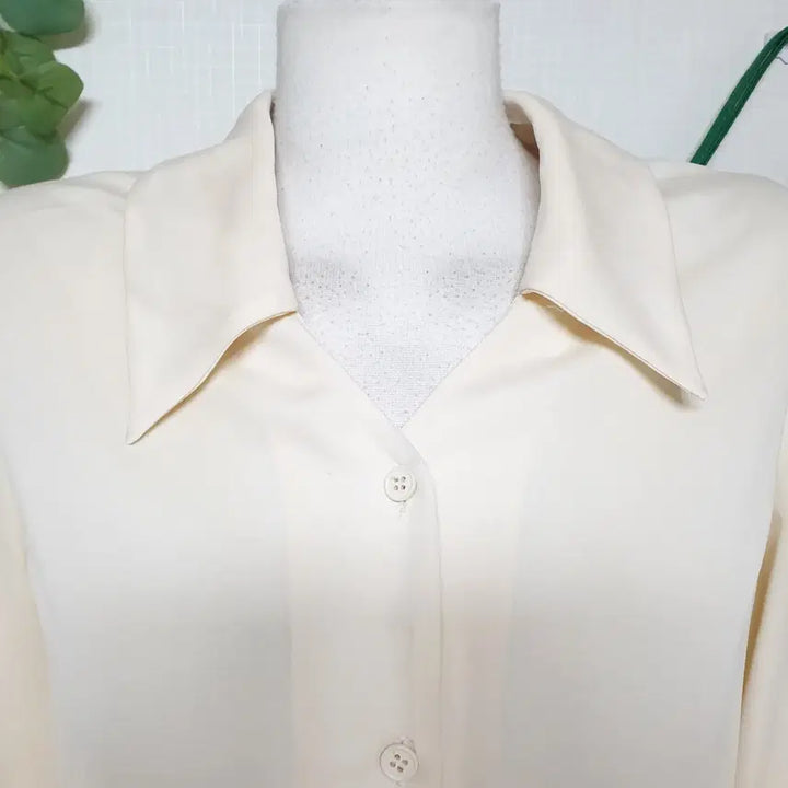 [BUNJANG] Kenneth Lady Collar Blouse Ivory / 케네스레이디 카라블라우스 55 아이보리