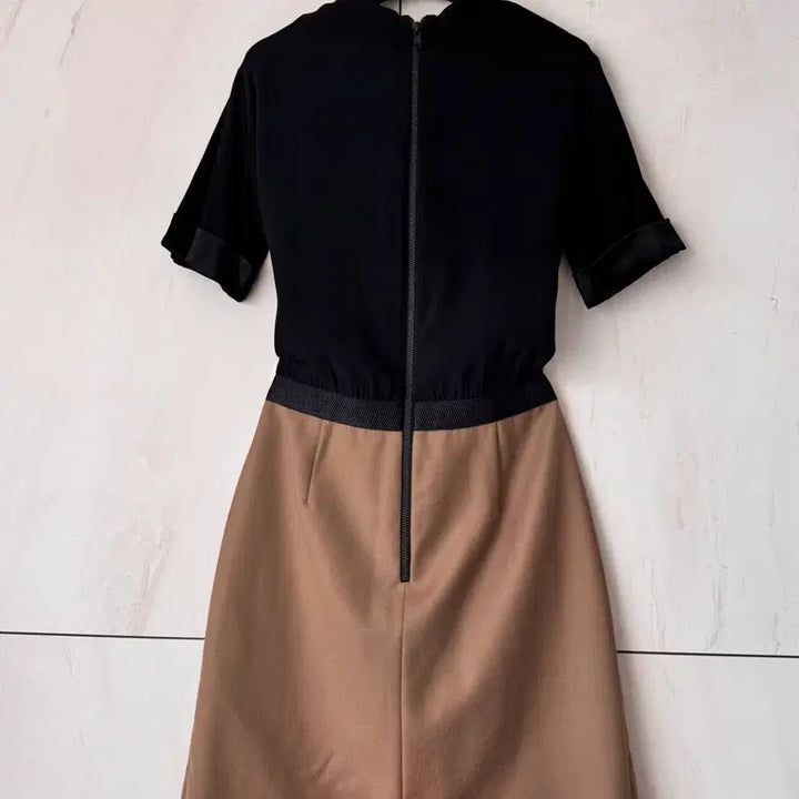 [BUNJANG] The Kooples Two-Tone Wool Dress (Size 40) / 새상품 The Kooples 블랙&amp;베이지 투톤 원피스40(55-66사이즈