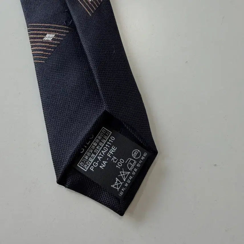[BUNJANG] Sieg Silk Necktie / 지이크(sieg) 실크 넥타이 9cm