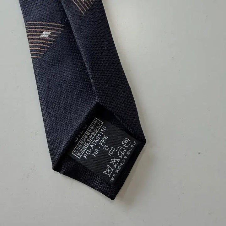 [BUNJANG] Sieg Silk Necktie / 지이크(sieg) 실크 넥타이 9cm