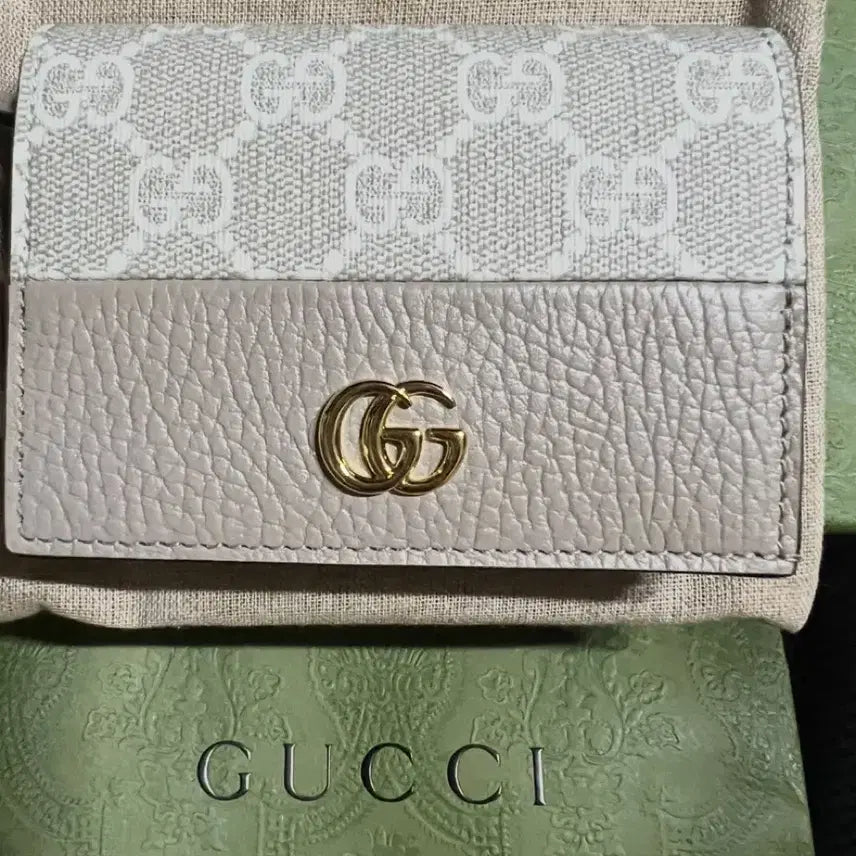 [BUNJANG] Gucci Marmont Bicolor Wallet / 구찌 마몽 바이컬러 반지갑(정품)