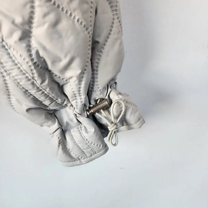 [BUNJANG] Guess Quilted Bomber Jacket Ivory / 게스 퀼팅 봄버 자켓 아이보리