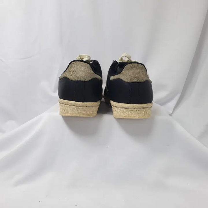 [SOLD OUT] 빈티지하서 240 아디다스 슈퍼스타 82블랙 화이트 스니커즈