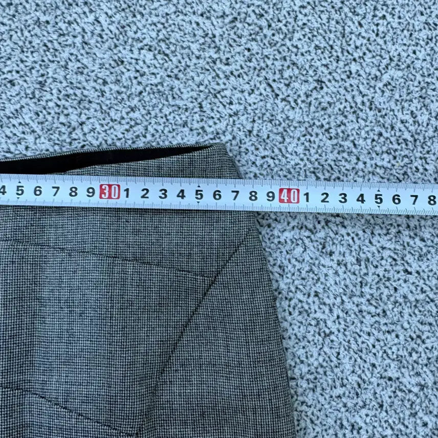 [BUNJANG] The Izzat 67-88 Checkered Wool Skirt / 67-88 더아이잗 스커트 잔체크 모 0305J