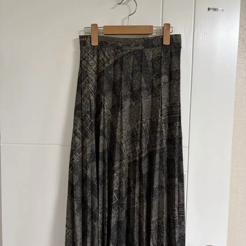 [BUNJANG] Vintage Pleated Long Skirt / (일본 수입 빈티지)스커트 플리츠 롱 치마 캐주얼