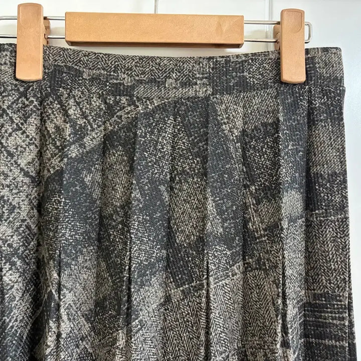 [BUNJANG] Vintage Pleated Long Skirt / (일본 수입 빈티지)스커트 플리츠 롱 치마 캐주얼