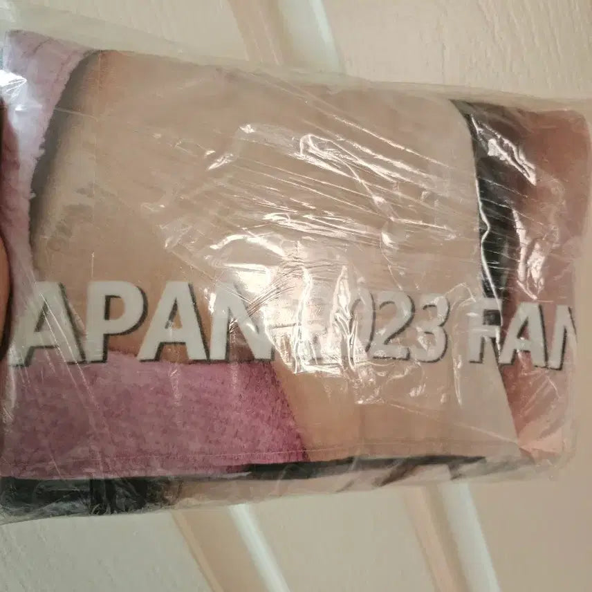 [BUNJANG] Kara Seungyeon 2023 Fanmeeting Beach Towel / 카라 한승연 2023팬미팅 비치타월