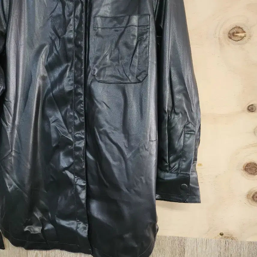 [BUNJANG] Celebshop Vegan Leather Shirt Jacket / 452) 셀럽샵 비건레더 셔츠형 자켓