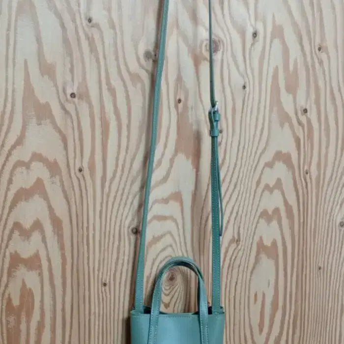 [BUNJANG] Beanpole On Air Mini Tote Bag - Khaki / 빈폴 온에어 핸드폰 미니 토트백 카키