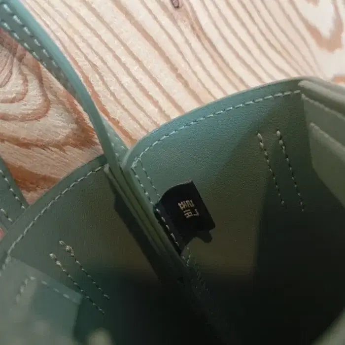 [BUNJANG] Beanpole On Air Mini Tote Bag - Khaki / 빈폴 온에어 핸드폰 미니 토트백 카키