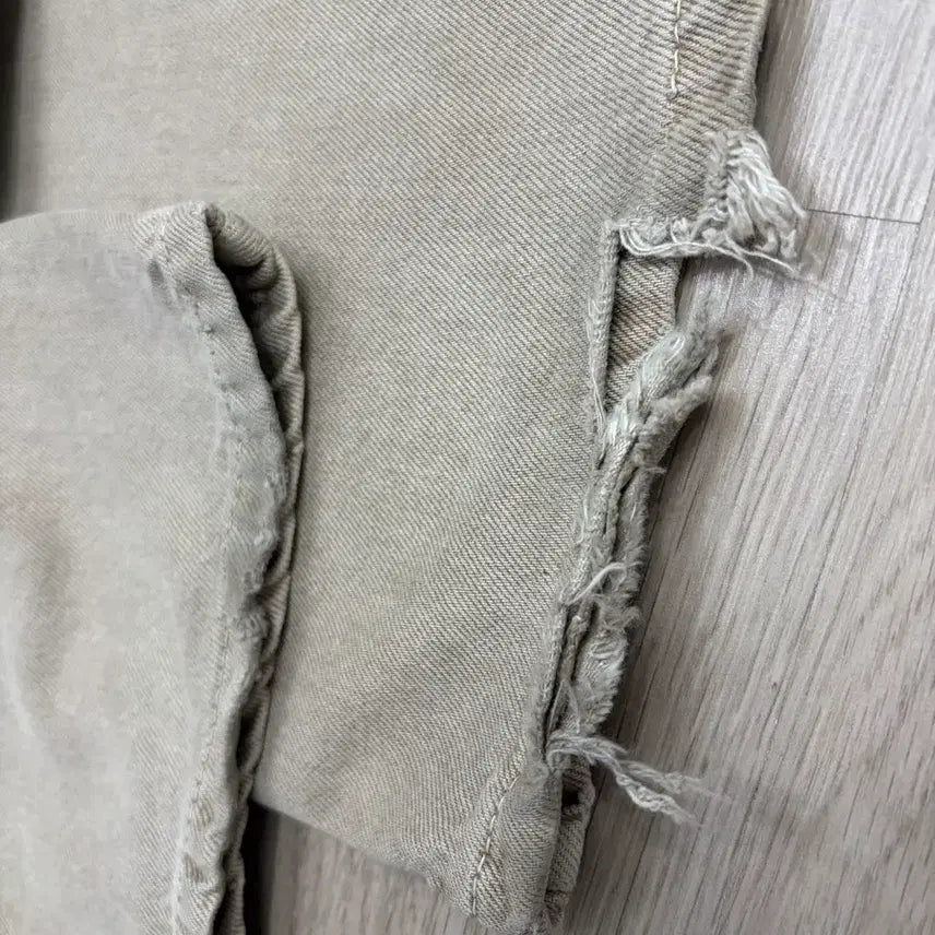 [BUNJANG] Levar Relaxed Fit Denim - Sand Beige / 르바 Relaxed Fit Denim - Sand Baige