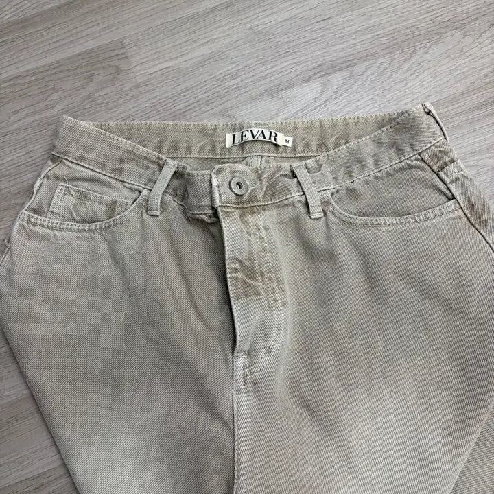 [BUNJANG] Levar Relaxed Fit Denim - Sand Beige / 르바 Relaxed Fit Denim - Sand Baige