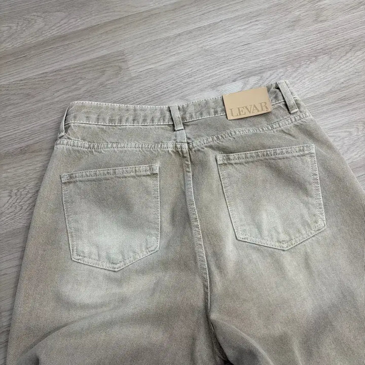 [BUNJANG] Levar Relaxed Fit Denim - Sand Beige / 르바 Relaxed Fit Denim - Sand Baige
