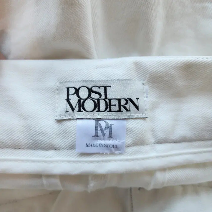 [BUNJANG] POST MODERN White Stitch Denim Pants / POST MODERN 화이트 스티치 데님 팬츠