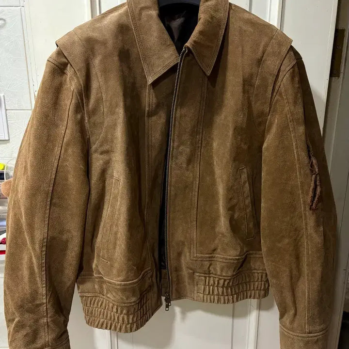 [BUNJANG] Elmood Tobacco Suede Jumper / 엘무드 토바코 스웨이드 체스트넛 48