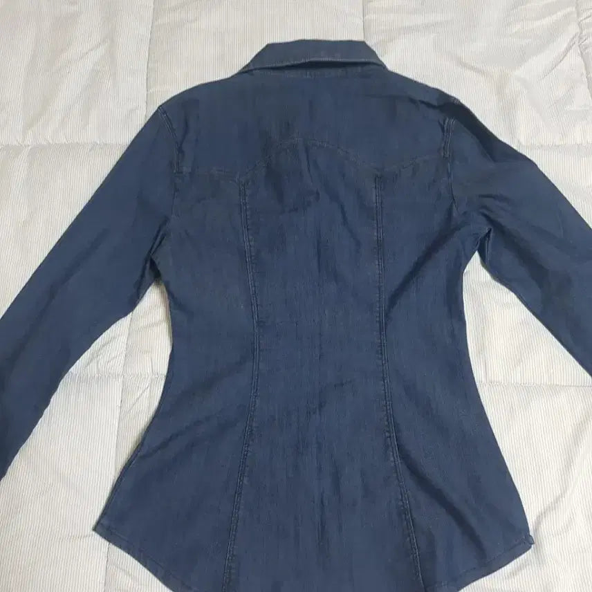 [BUNJANG] Guess Denim Shirt / 게스 데님셔츠