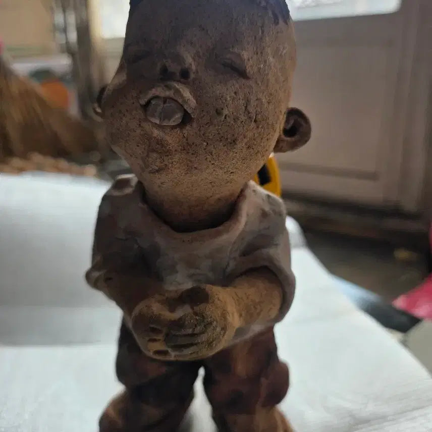 [BUNJANG] Handmade Clay Doll / 점토로 만들어진 인형