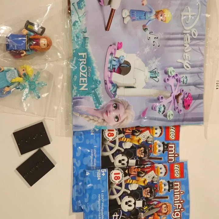 [BUNJANG] Lego Frozen Figure Bundle / 레고 겨울왕국 피규어 일괄 팝니다. 30559+71024