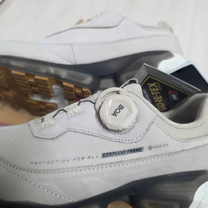 [BUNJANG] K2 Flyhike Cloud LE (W6) Hiking Shoes / K2  플라이하이크 클라우드 LE(W6) 240mm 팝니다