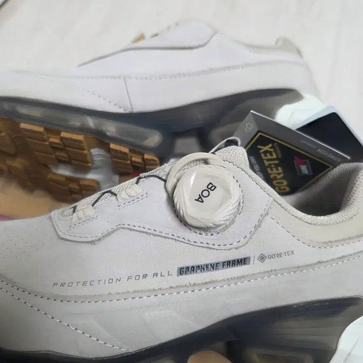 [BUNJANG] K2 Flyhike Cloud LE (W6) Hiking Shoes / K2  플라이하이크 클라우드 LE(W6) 240mm 팝니다