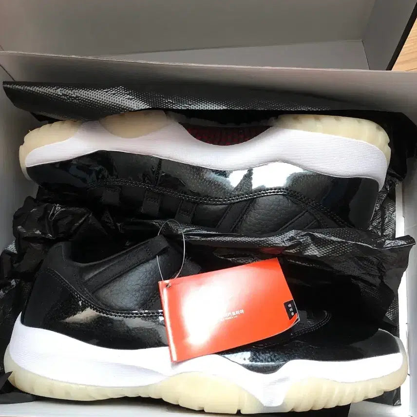 [BUNJANG] Nike Air Jordan 11 72-10 Low 265mm / 나이키 조던11 72-10 로우 265mm 새제품