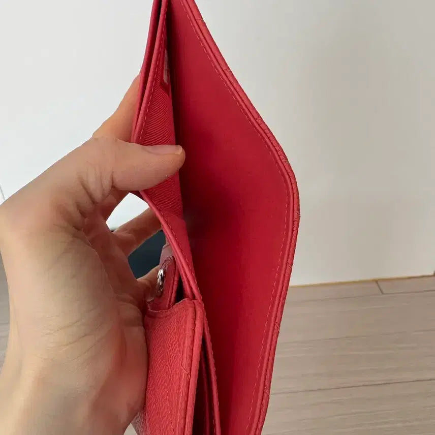 [BUNJANG] Chanel Chevron Coral Caviar Leather Wallet / 샤넬 쉐브론 코랄 캐비어 반지갑 풀박스