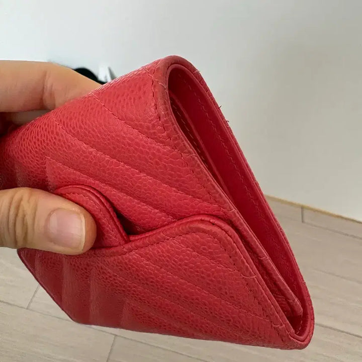 [BUNJANG] Chanel Chevron Coral Caviar Leather Wallet / 샤넬 쉐브론 코랄 캐비어 반지갑 풀박스