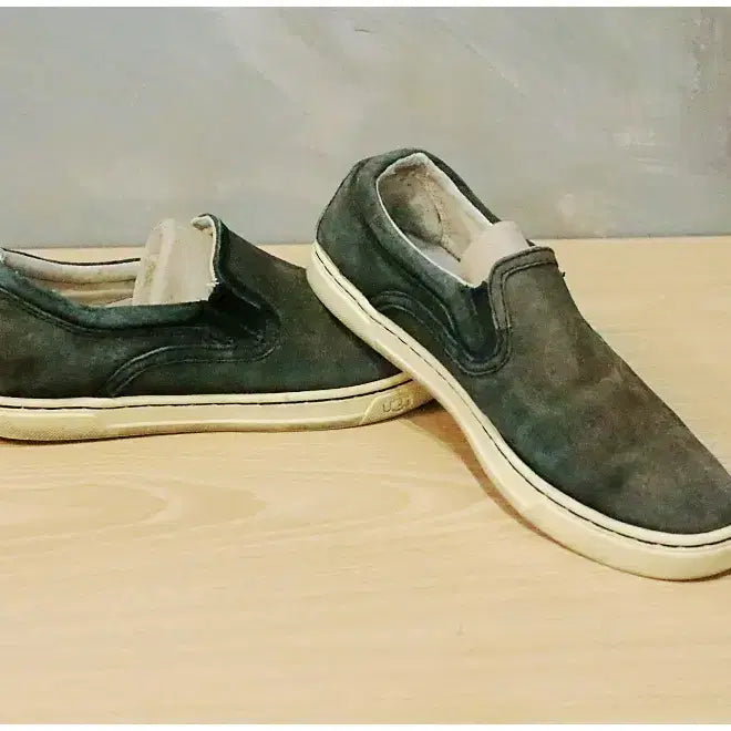 [BUNJANG] UGG Suede Leather Slip-ons (Brown, 240mm) / 호주 UGG 어그 스웨이드 레더 슬립온 (240mm)