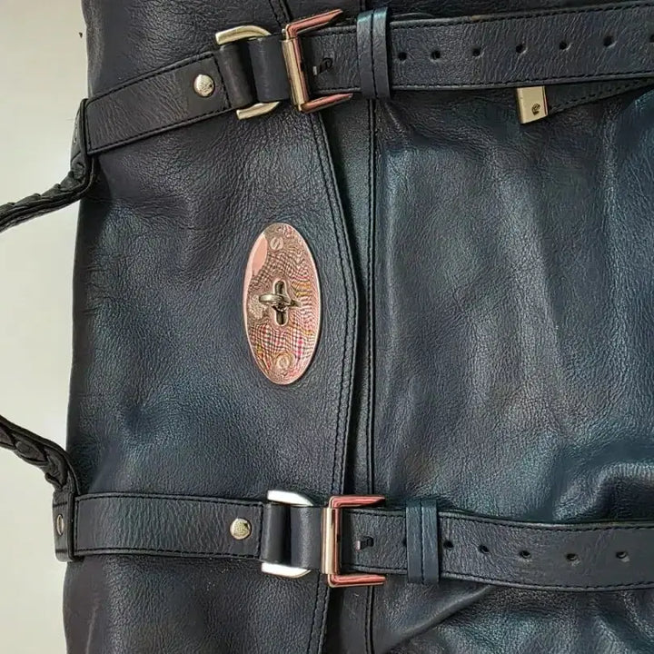 [SOLD OUT] 멀버리 알렉사백 네이비 가죽 토트백