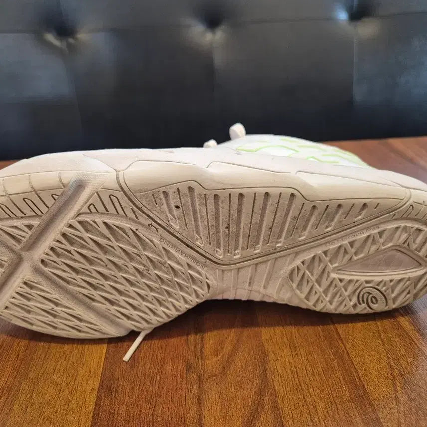[BUNJANG] UnfreaSLow 2 Basketball Shoes / 언프레아스로우2 270 농구화