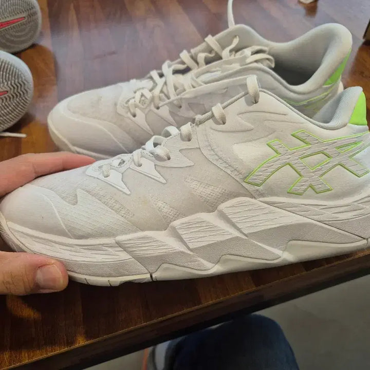 [BUNJANG] UnfreaSLow 2 Basketball Shoes / 언프레아스로우2 270 농구화