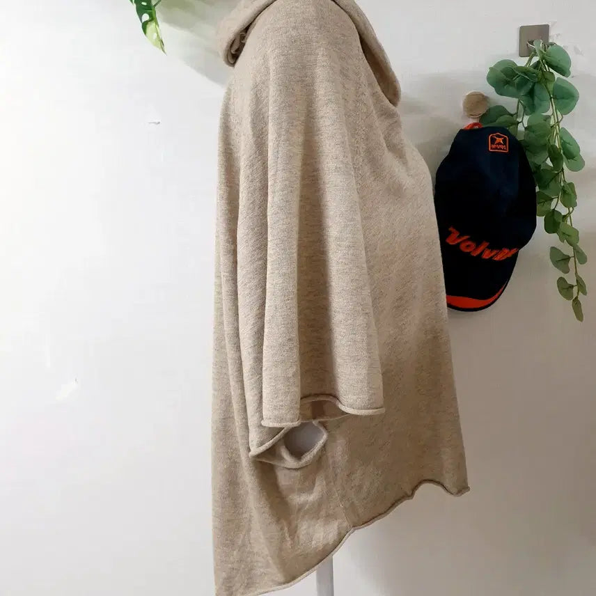 [BUNJANG] JOIE Cashmere Turtleneck Knit Sweater Beige / JOIE 캐시미어 가오리핏 터틀넥니트 66 베이지 M