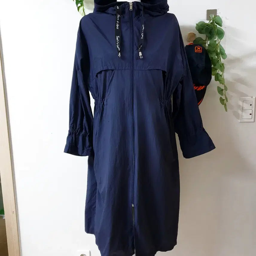 [BUNJANG] Visit 20SS Long Windbreaker Navy / 비지트 20SS 허리소매스트링 롱바람막이 55 네이비
