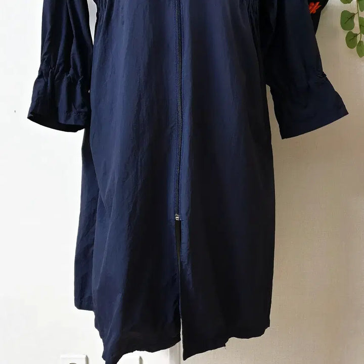 [BUNJANG] Visit 20SS Long Windbreaker Navy / 비지트 20SS 허리소매스트링 롱바람막이 55 네이비