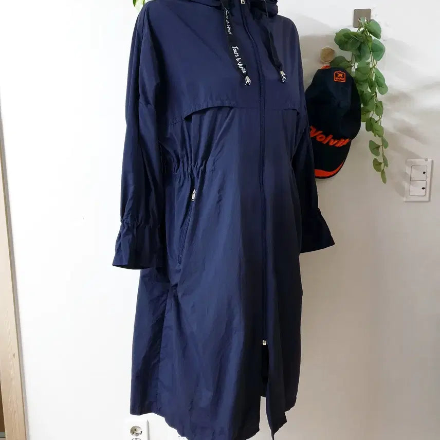 [BUNJANG] Visit 20SS Long Windbreaker Navy / 비지트 20SS 허리소매스트링 롱바람막이 55 네이비