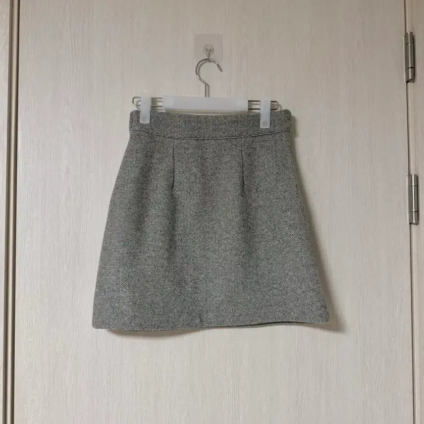 [BUNJANG] Renne Melange Gray Wool Touch Gold Button Skirt S / 렌느 reine 멜란지그레이 울터치 골드버튼 스커트 S