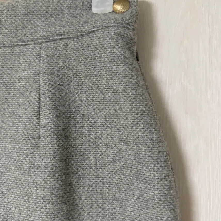 [BUNJANG] Renne Melange Gray Wool Touch Gold Button Skirt S / 렌느 reine 멜란지그레이 울터치 골드버튼 스커트 S