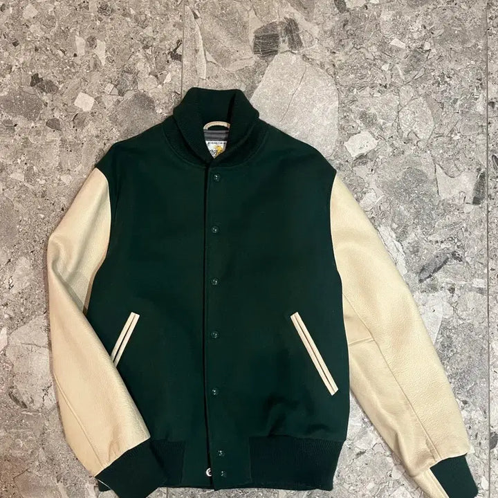 [BUNJANG] Golden Bear Sports Baseball Jacket / 골든베어스포츠 야구잠바