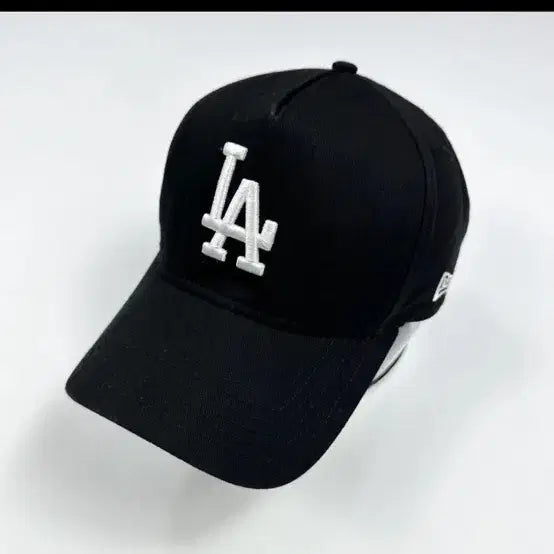 [BUNJANG] New Era LA Dodgers Big Logo Structured Ball Cap / 뉴에라 MLB LA다저스 빅로고 스트럭쳐 볼캡 블랙
