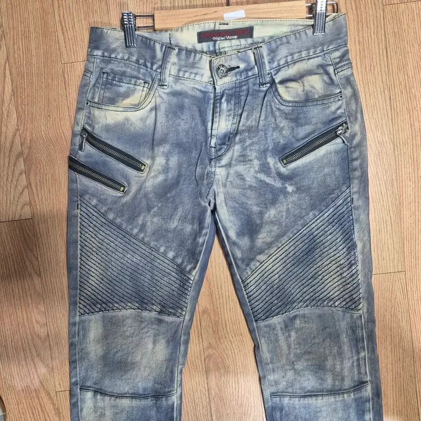[BUNJANG] Buckaroo Washed Denim Jeans / 버커루 워싱(남여공용)디스 데님 바지 라이더진 스타일