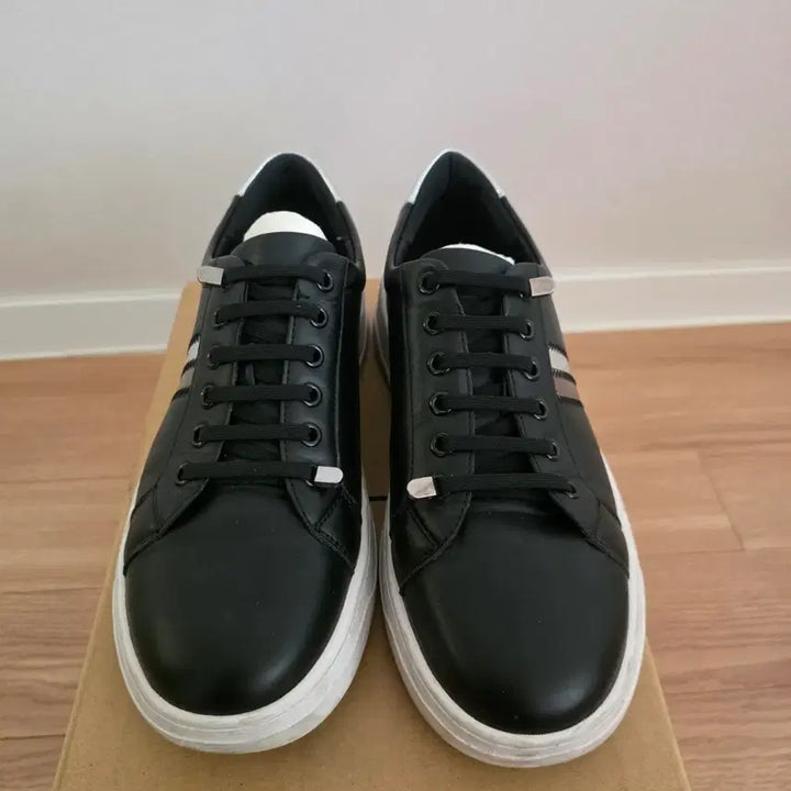 [BUNJANG] Black Leather Sneakers / 블랙 레더 스니커즈 운동화245