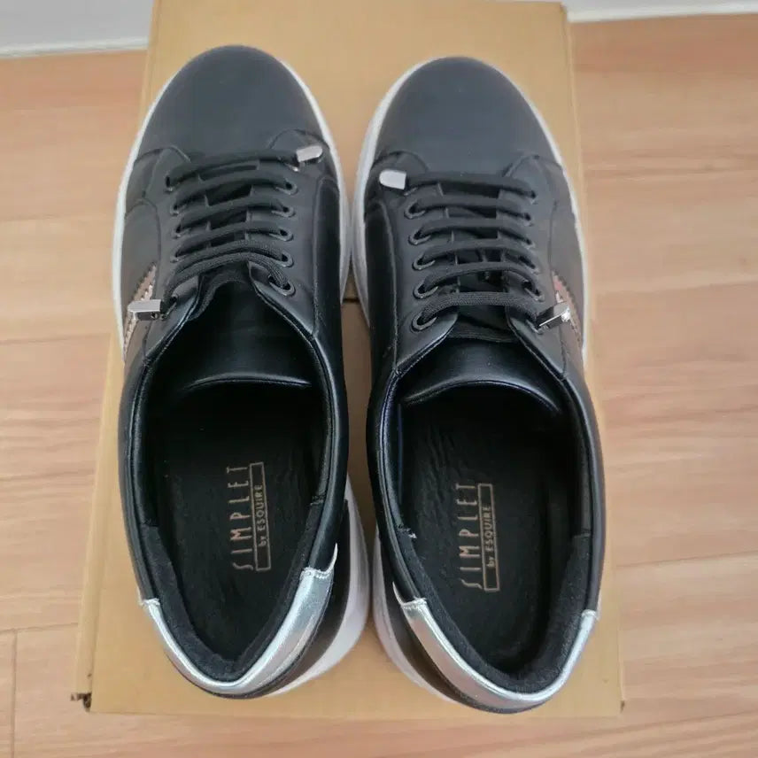 [BUNJANG] Black Leather Sneakers / 블랙 레더 스니커즈 운동화245