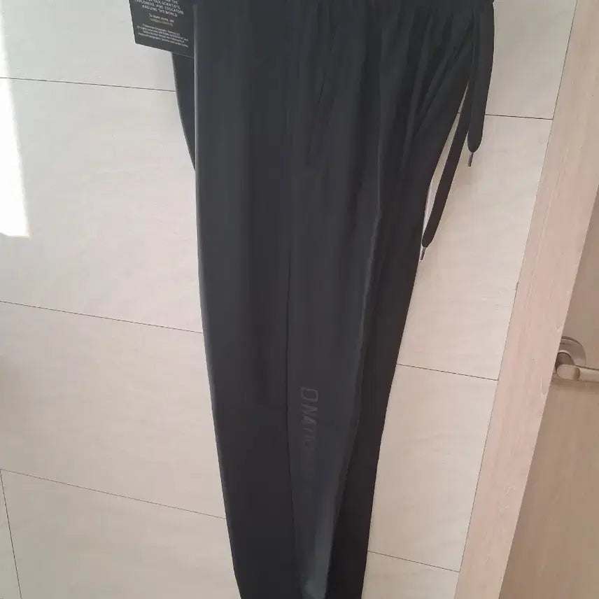 [BUNJANG] National Geographic Spring/Autumn Pants XL / 내셔널지오그래픽 춘추용 팬츠 XL 새상품