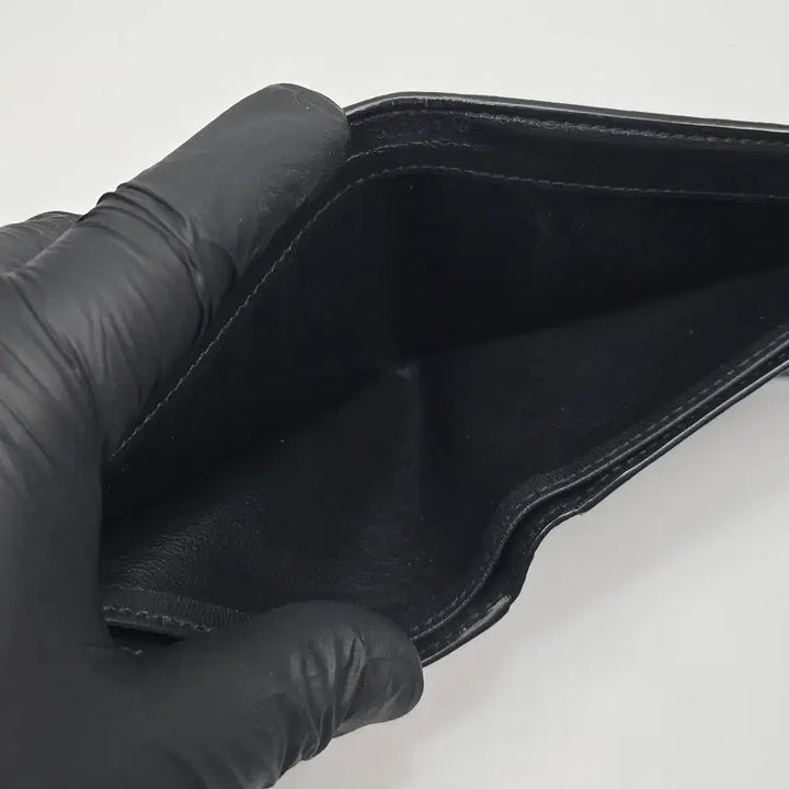 [BUNJANG] Saint Laurent Bifold Wallet / 생로랑 반지갑